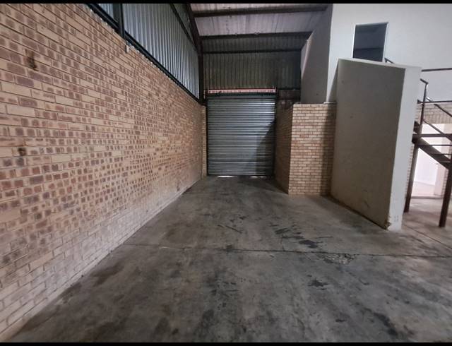 625M² WORKSHOP TO LET IN DUNCANVILLE